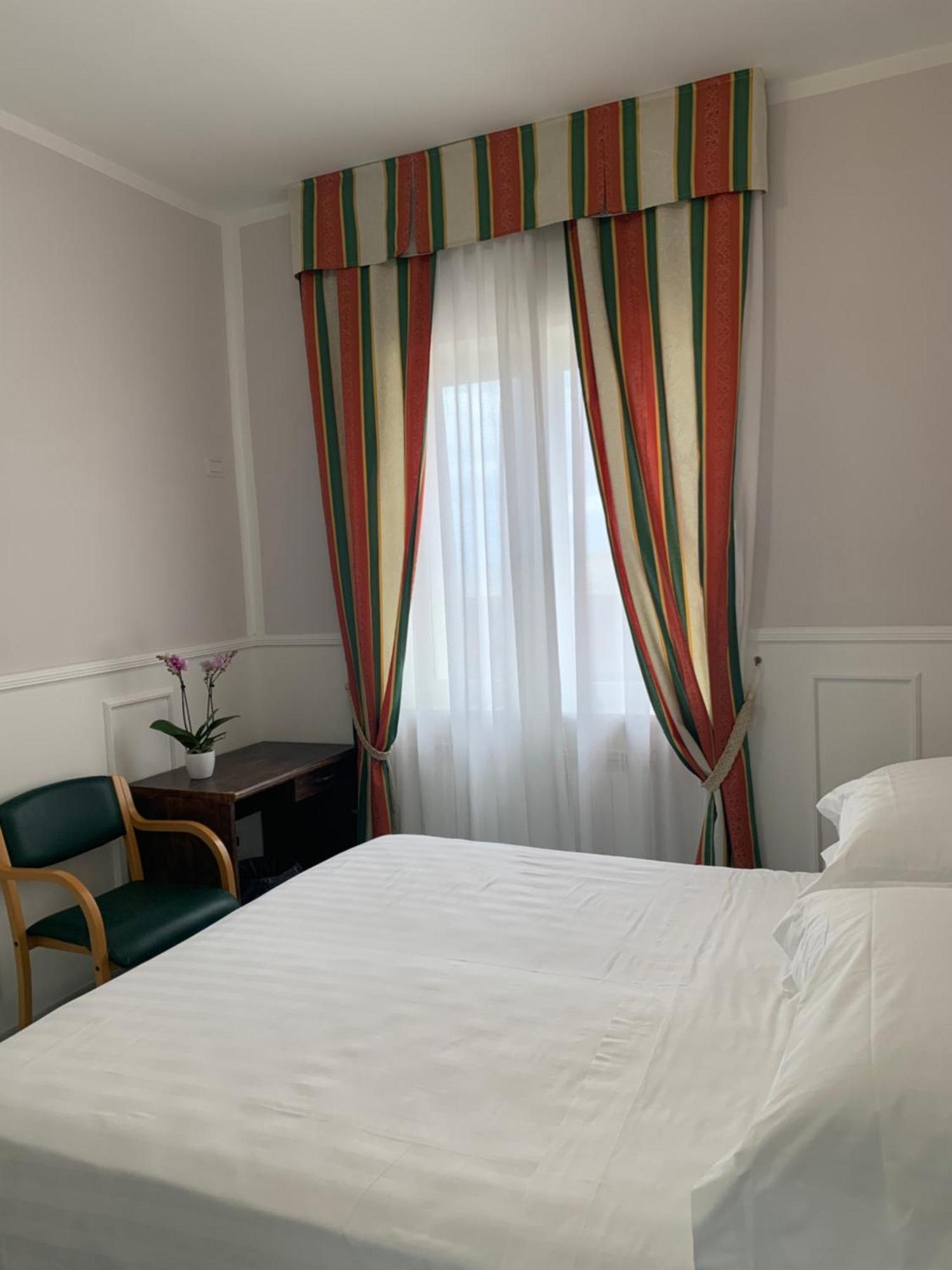 Conte Hotel